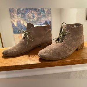 Dolce Vita suede boots